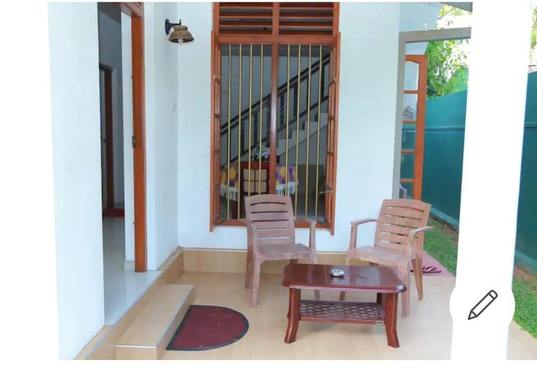 Sanasuma Villa Bentota Exterior photo