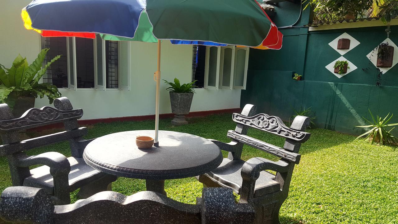 Sanasuma Villa Bentota Exterior photo